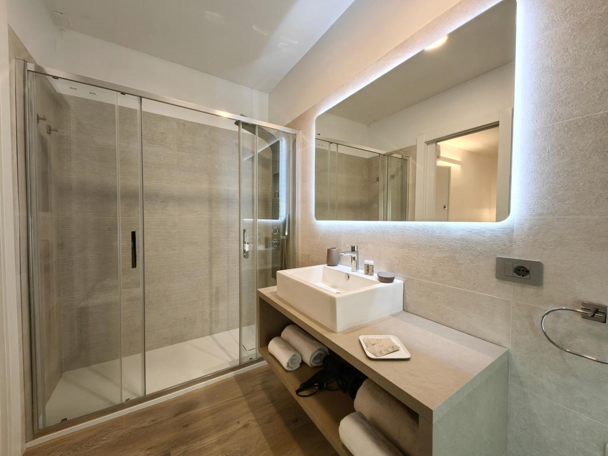Galleria Roma Art Guesthouse 오리스타노 외부 사진