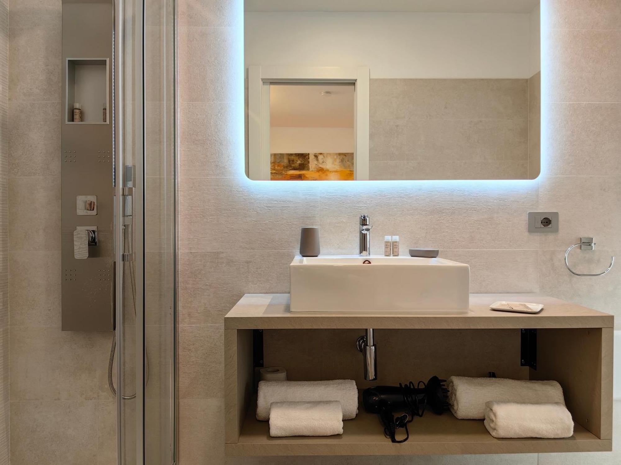 Galleria Roma Art Guesthouse 오리스타노 외부 사진